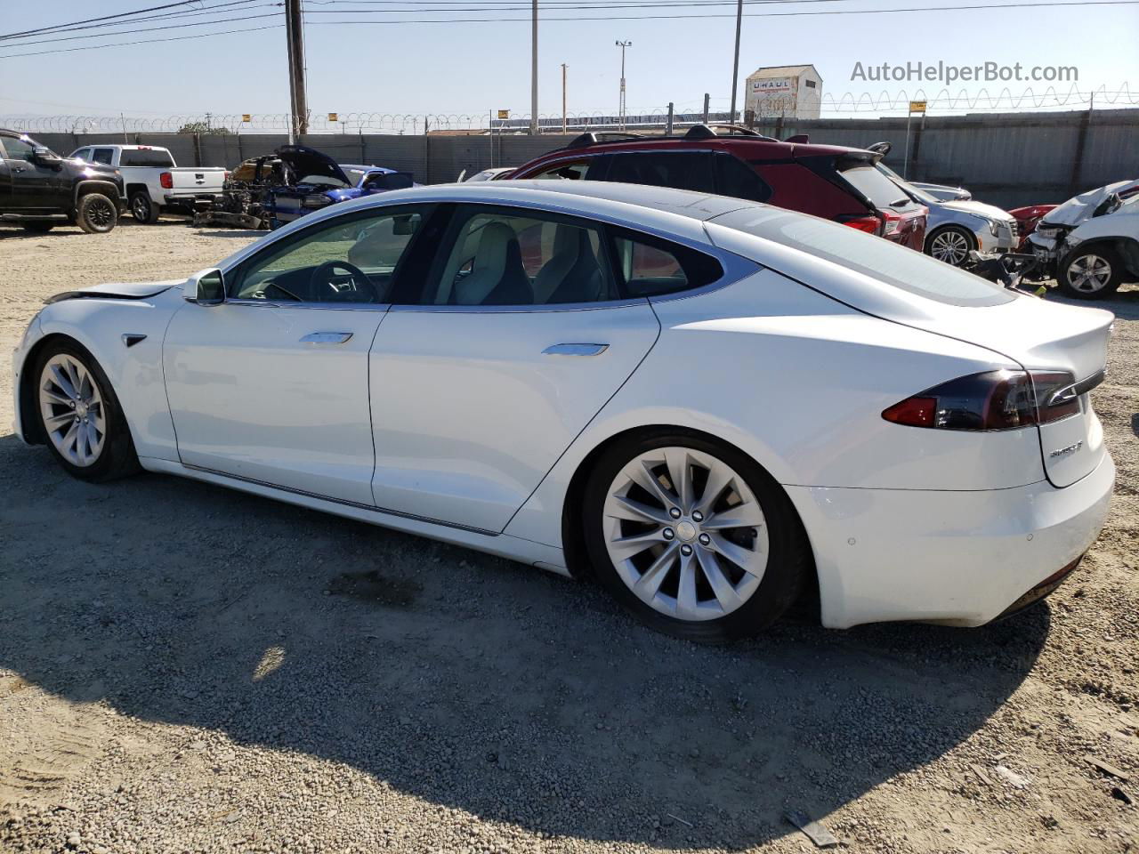 2018 Tesla Model S  White vin: 5YJSA1E24JF247966