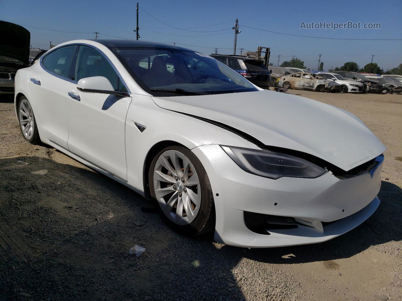 2018 Tesla Model S  White vin: 5YJSA1E24JF247966