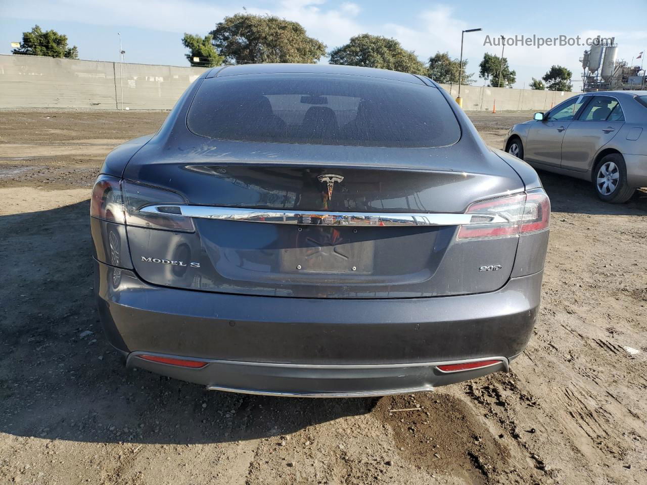 2016 Tesla Model S  Charcoal vin: 5YJSA1E25GF131913