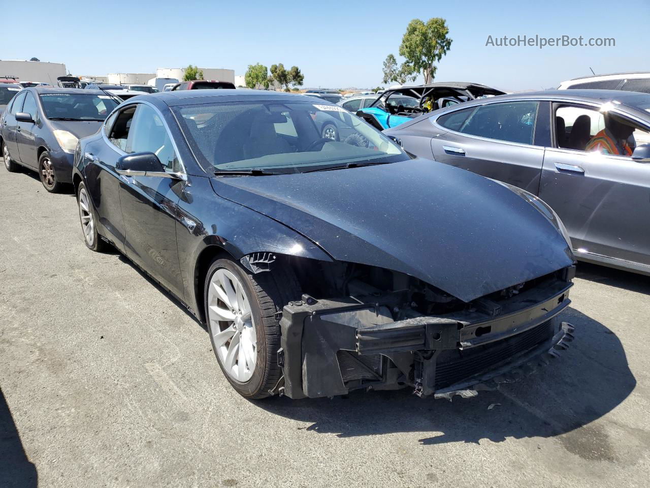 2016 Tesla Model S  Black vin: 5YJSA1E25GF168864