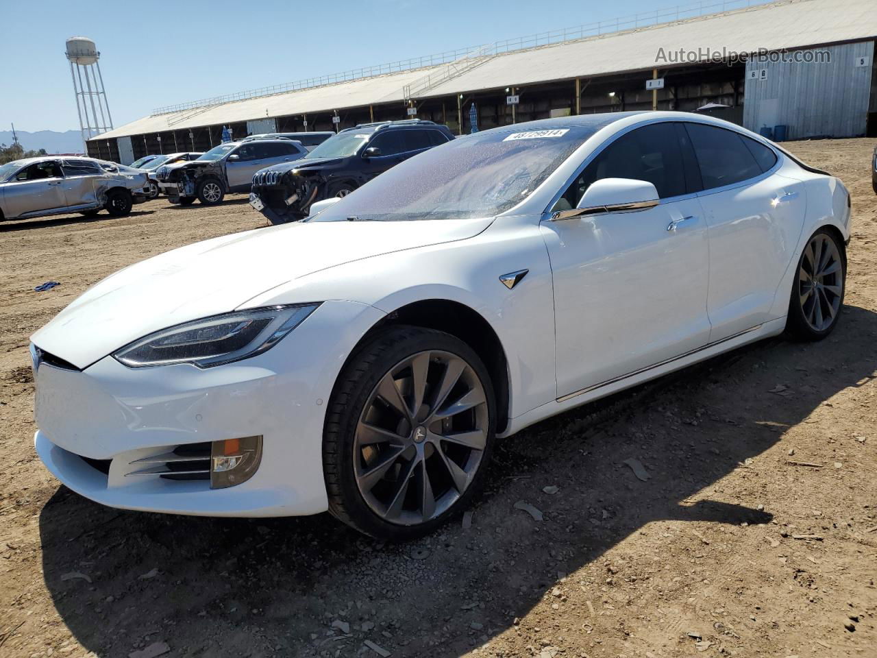 2018 Tesla Model S  White vin: 5YJSA1E25JF289045