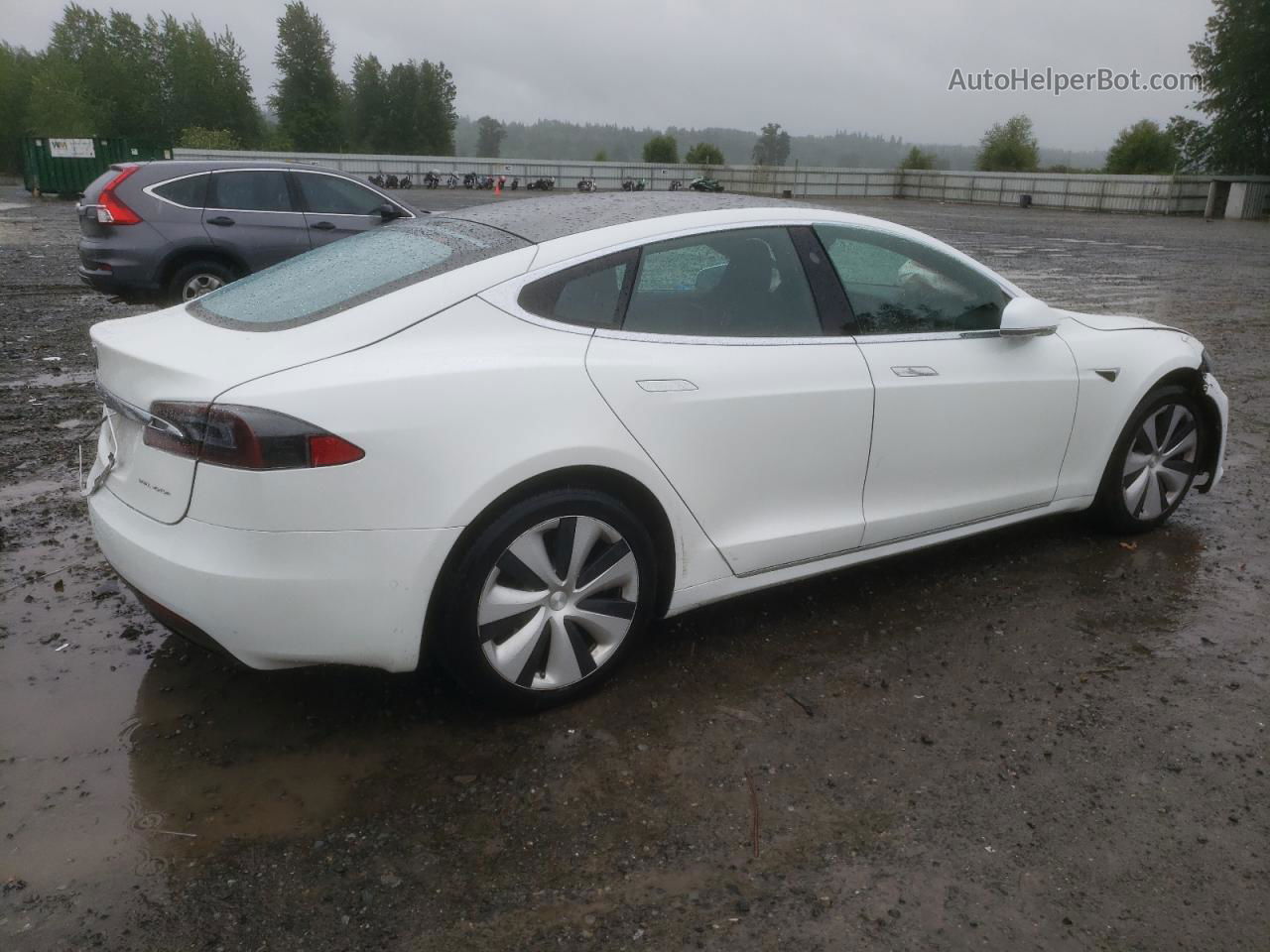 2020 Tesla Model S  White vin: 5YJSA1E25LF391500