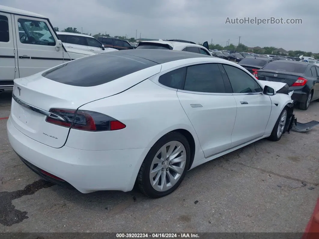 2020 Tesla Model S   White vin: 5YJSA1E25LF415259