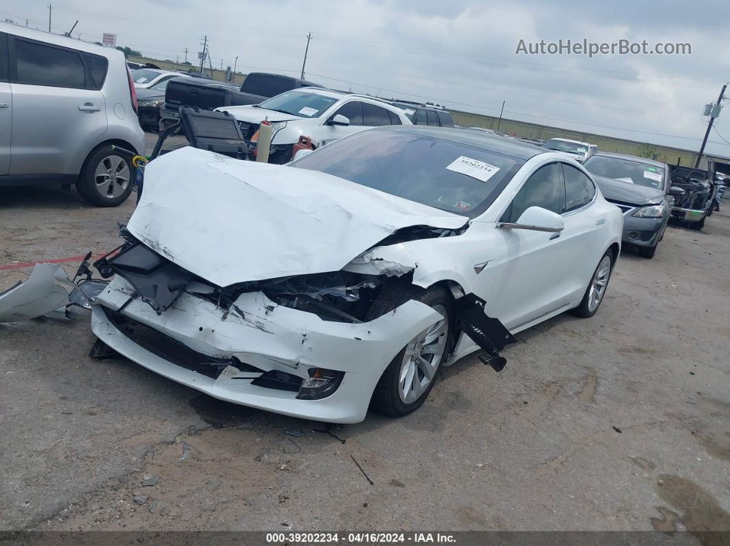 2020 Tesla Model S   White vin: 5YJSA1E25LF415259