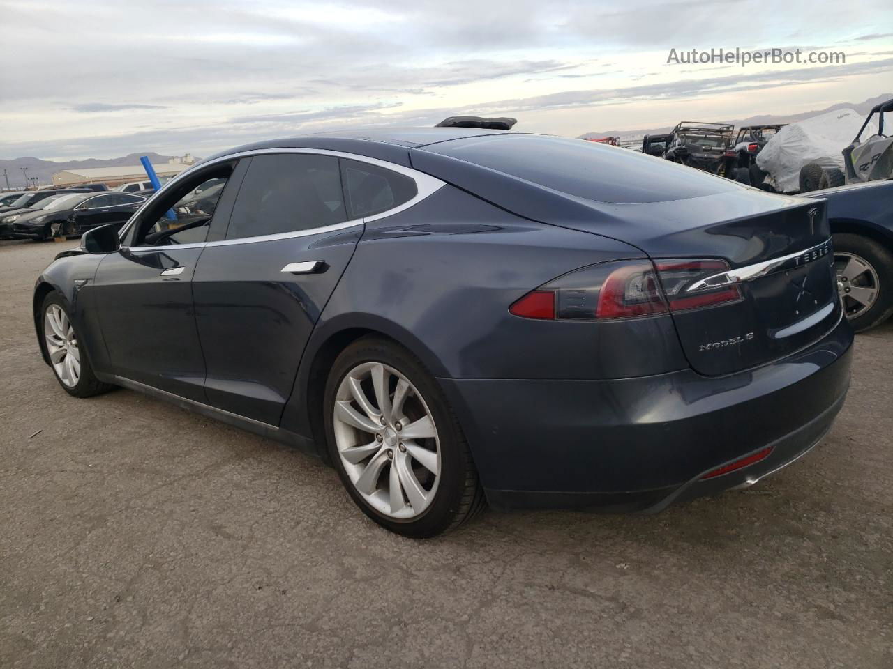 2015 Tesla Model S  Charcoal vin: 5YJSA1E26FF108350