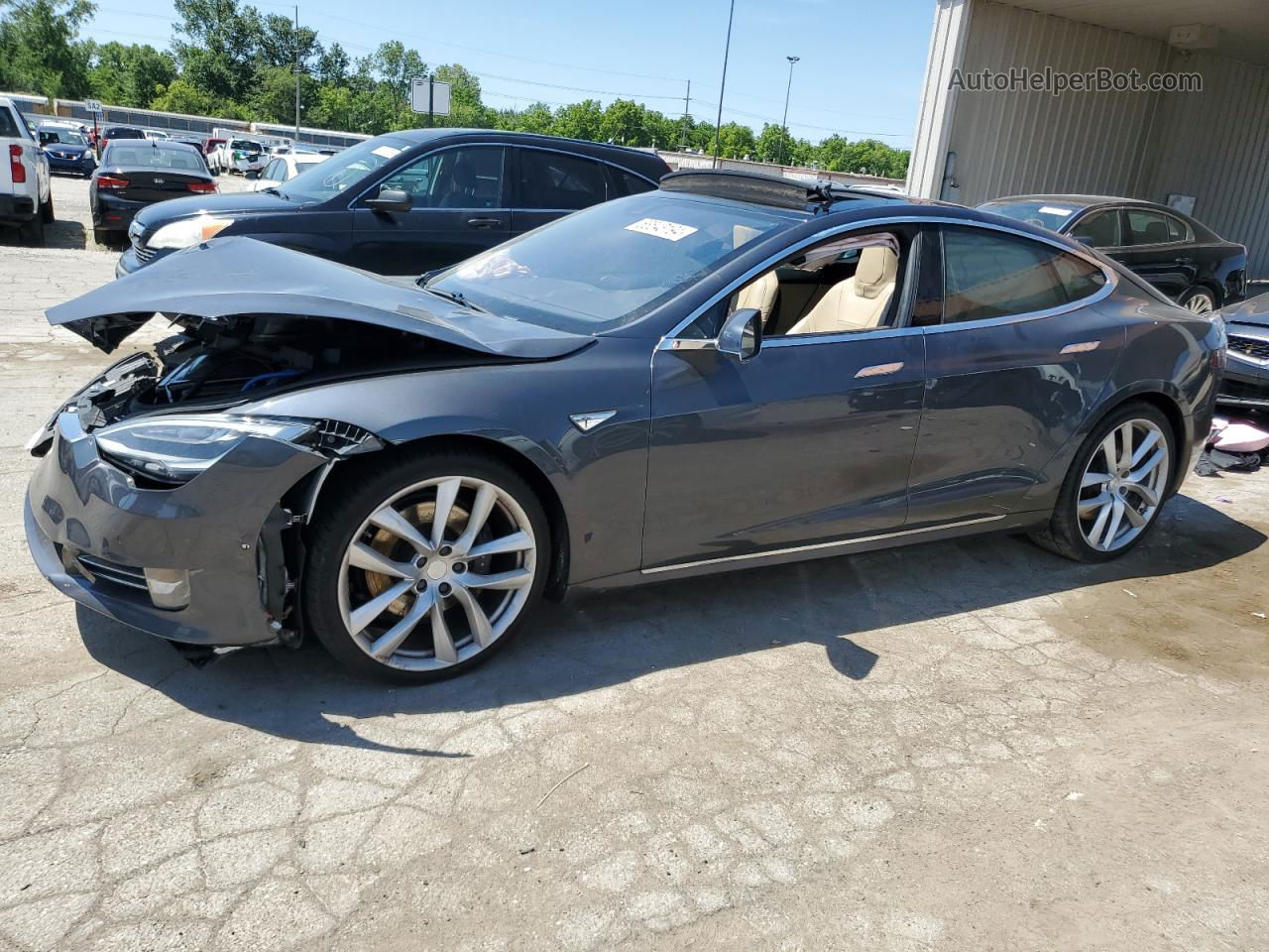 2016 Tesla Model S  Gray vin: 5YJSA1E26GF139650