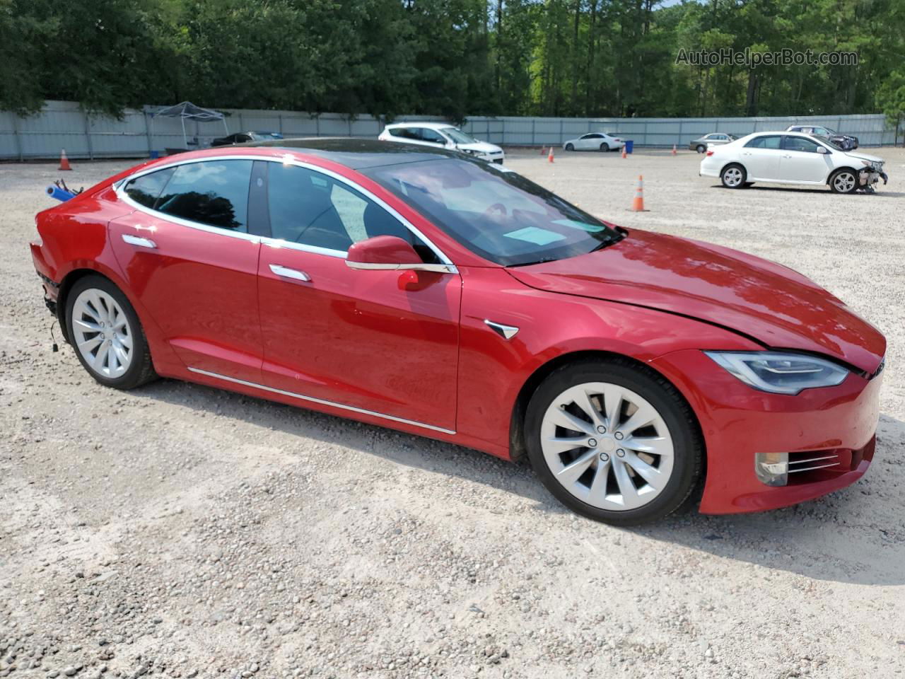 2020 Tesla Model S  Red vin: 5YJSA1E26LF363723