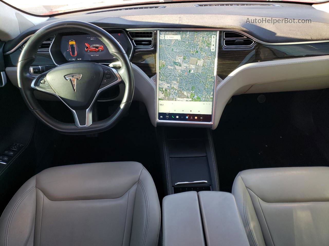 2015 Tesla Model S  Красный vin: 5YJSA1E27FF109541