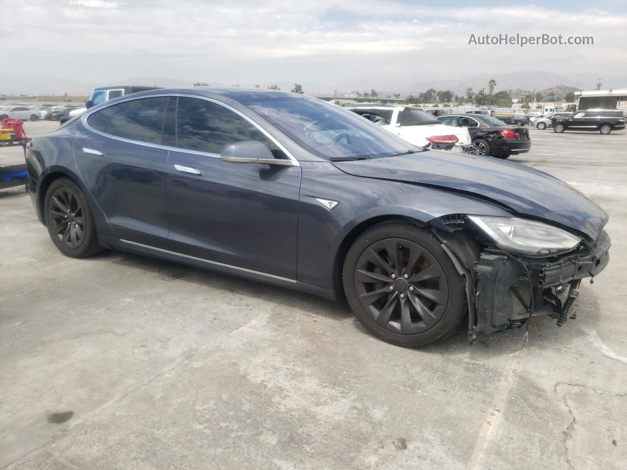 2016 Tesla Model S  Gray vin: 5YJSA1E27GF132917