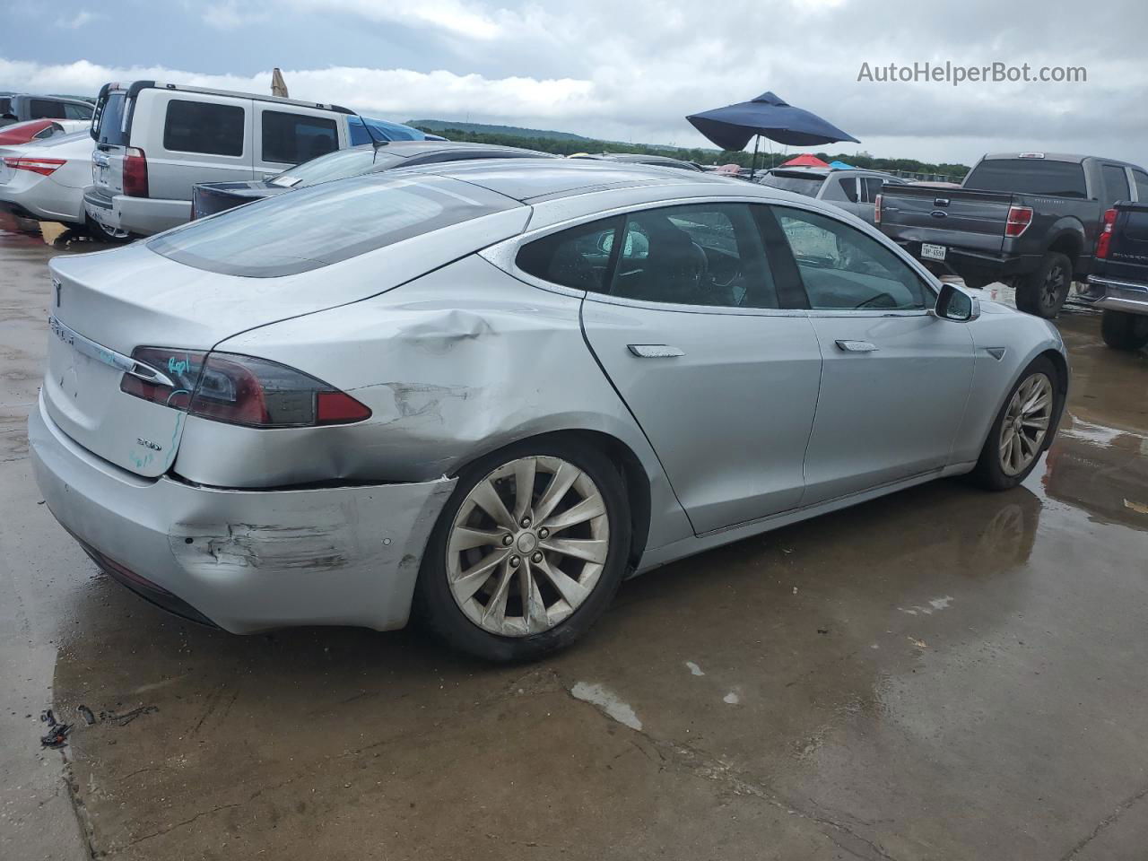 2016 Tesla Model S  Silver vin: 5YJSA1E27GF142847