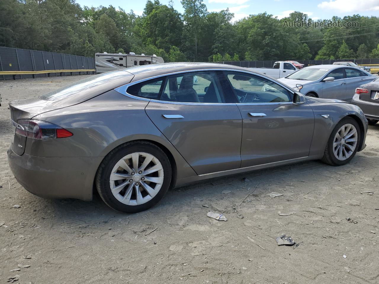 2016 Tesla Model S  Tan vin: 5YJSA1E27GF144534