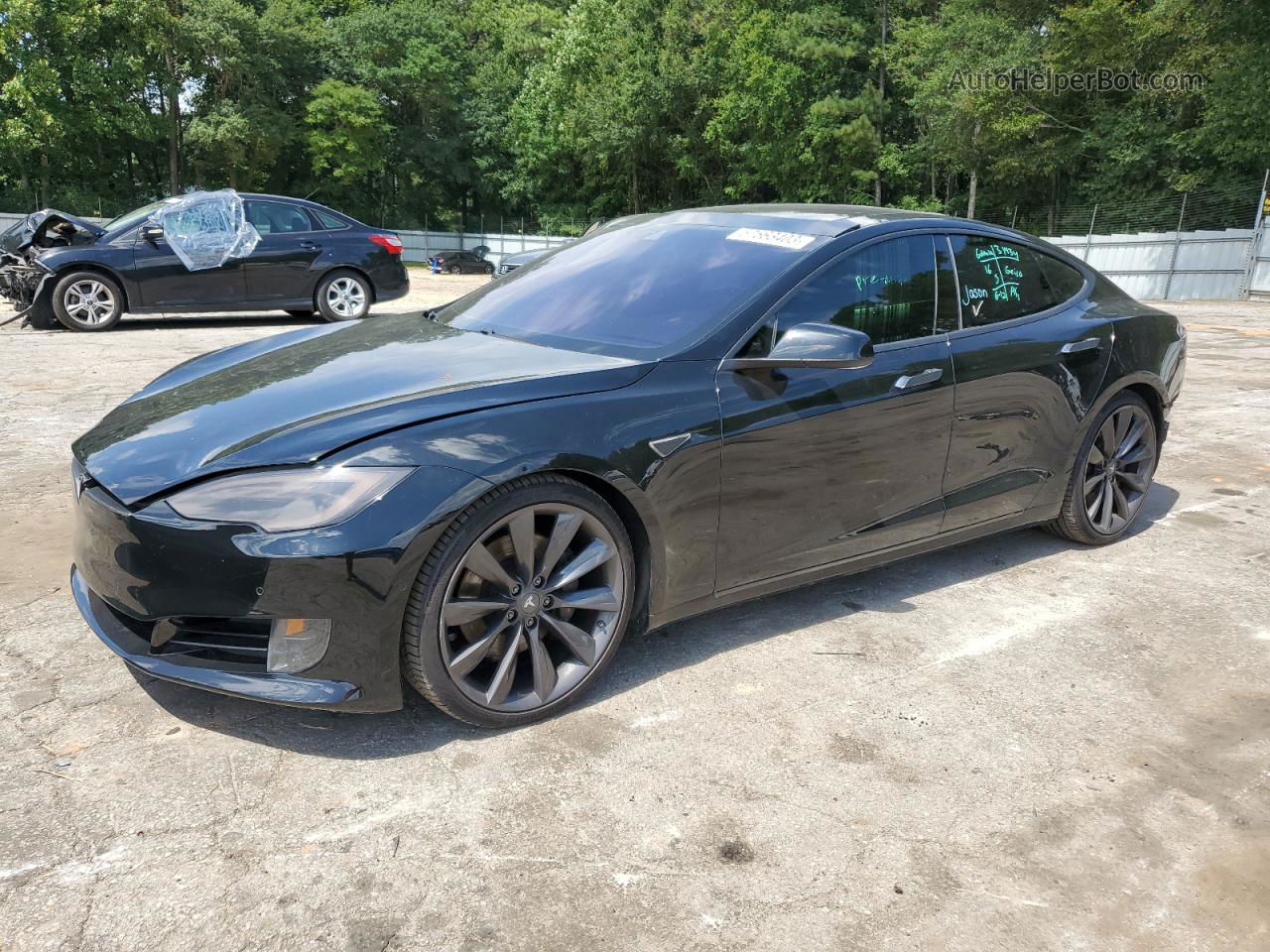 2016 Tesla Model S  Черный vin: 5YJSA1E27GF159373