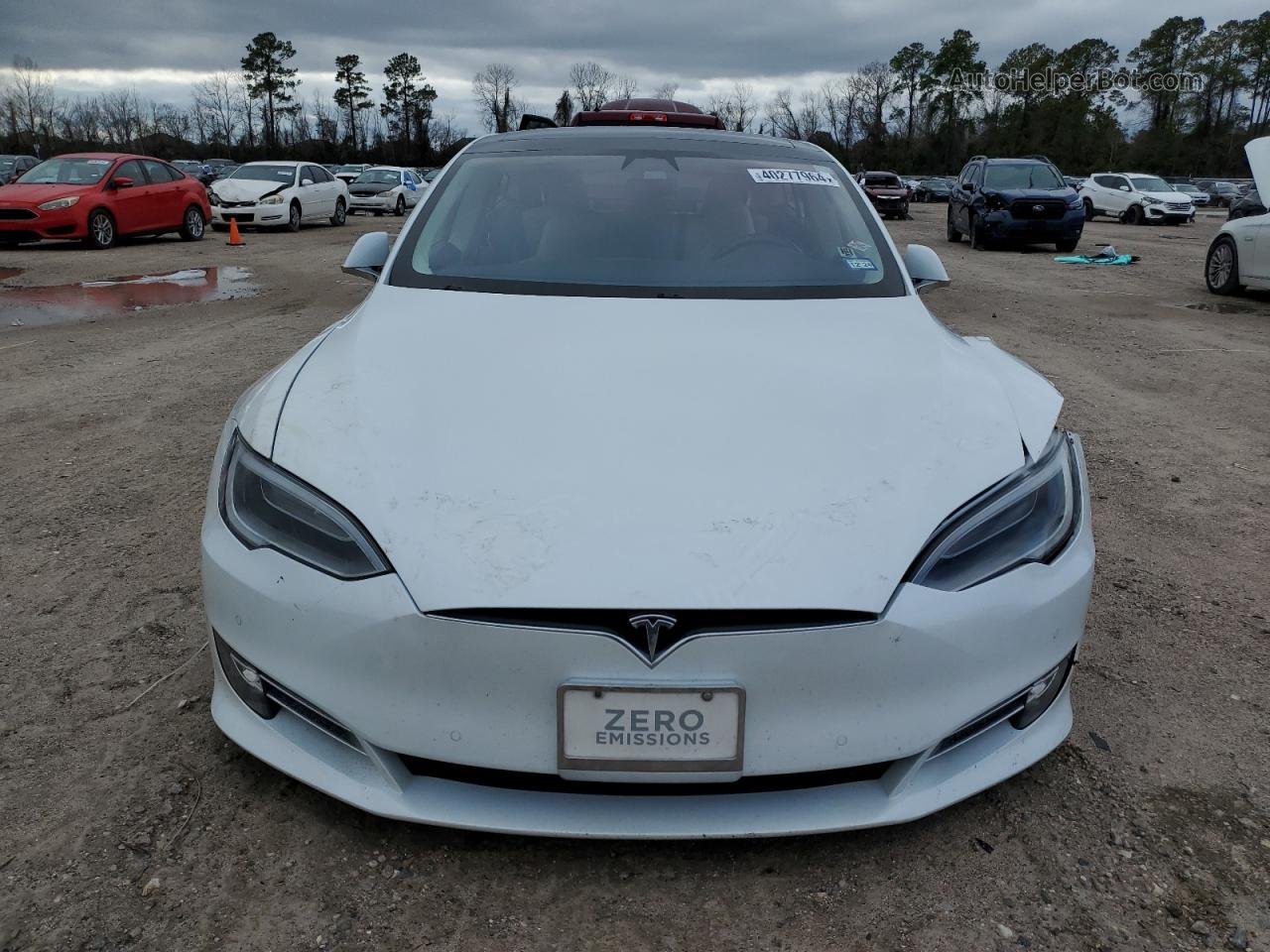 2016 Tesla Model S  White vin: 5YJSA1E27GF170678