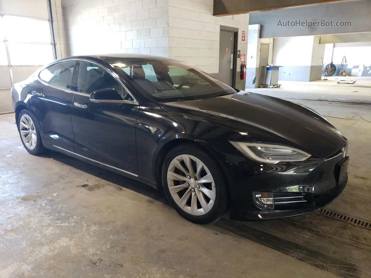 2018 Tesla Model S  Black vin: 5YJSA1E27JF248934