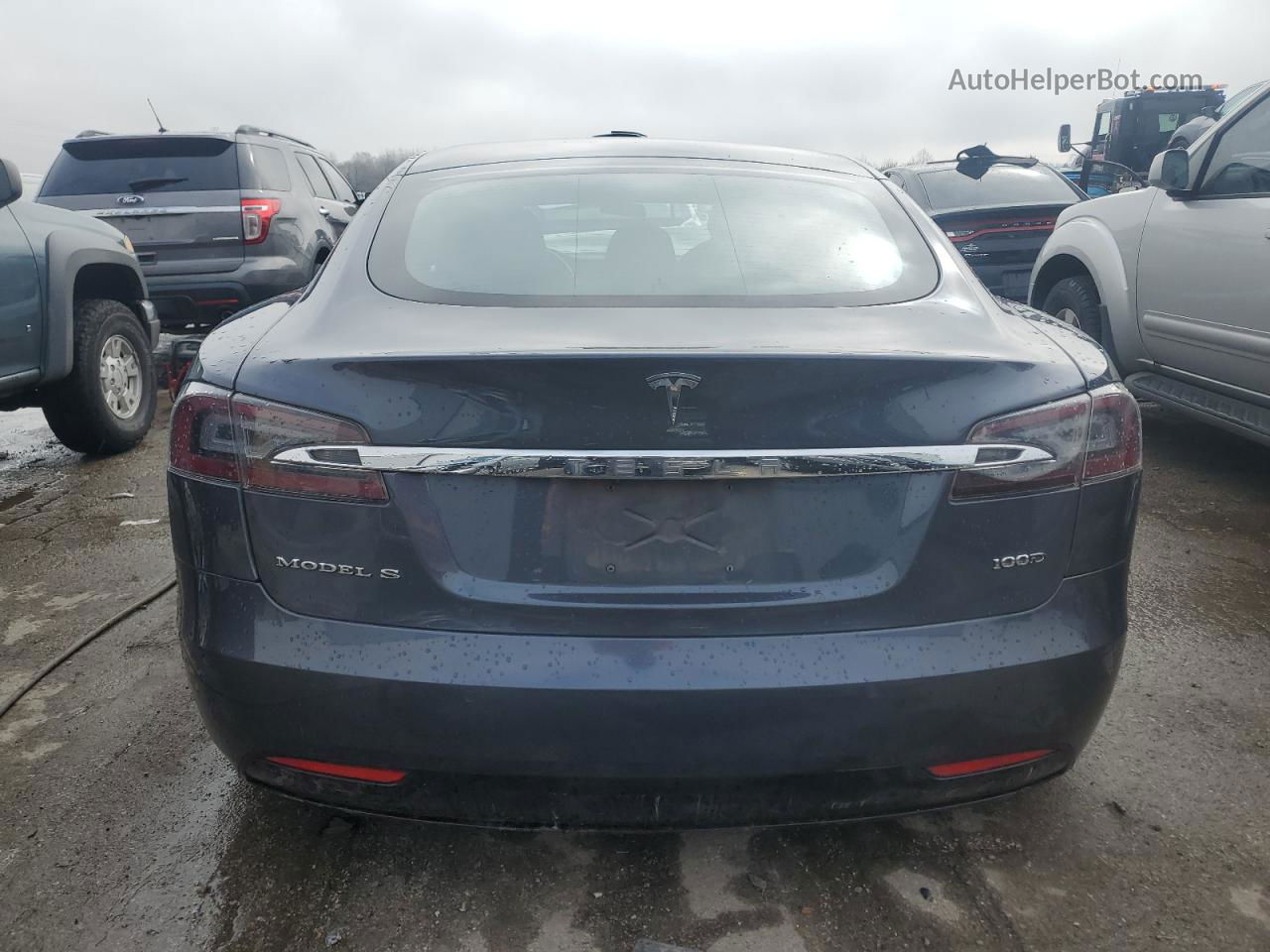 2018 Tesla Model S  Blue vin: 5YJSA1E27JF289676