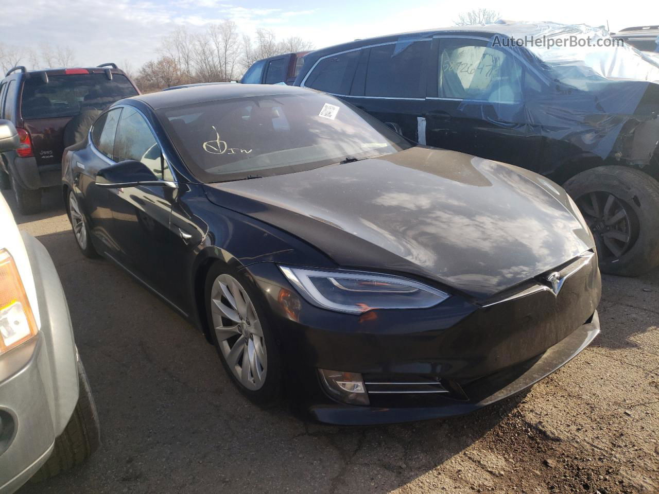 2016 Tesla Model S  Black vin: 5YJSA1E28GF176280