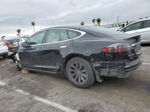 2018 Tesla Model S  Черный vin: 5YJSA1E28JF272918