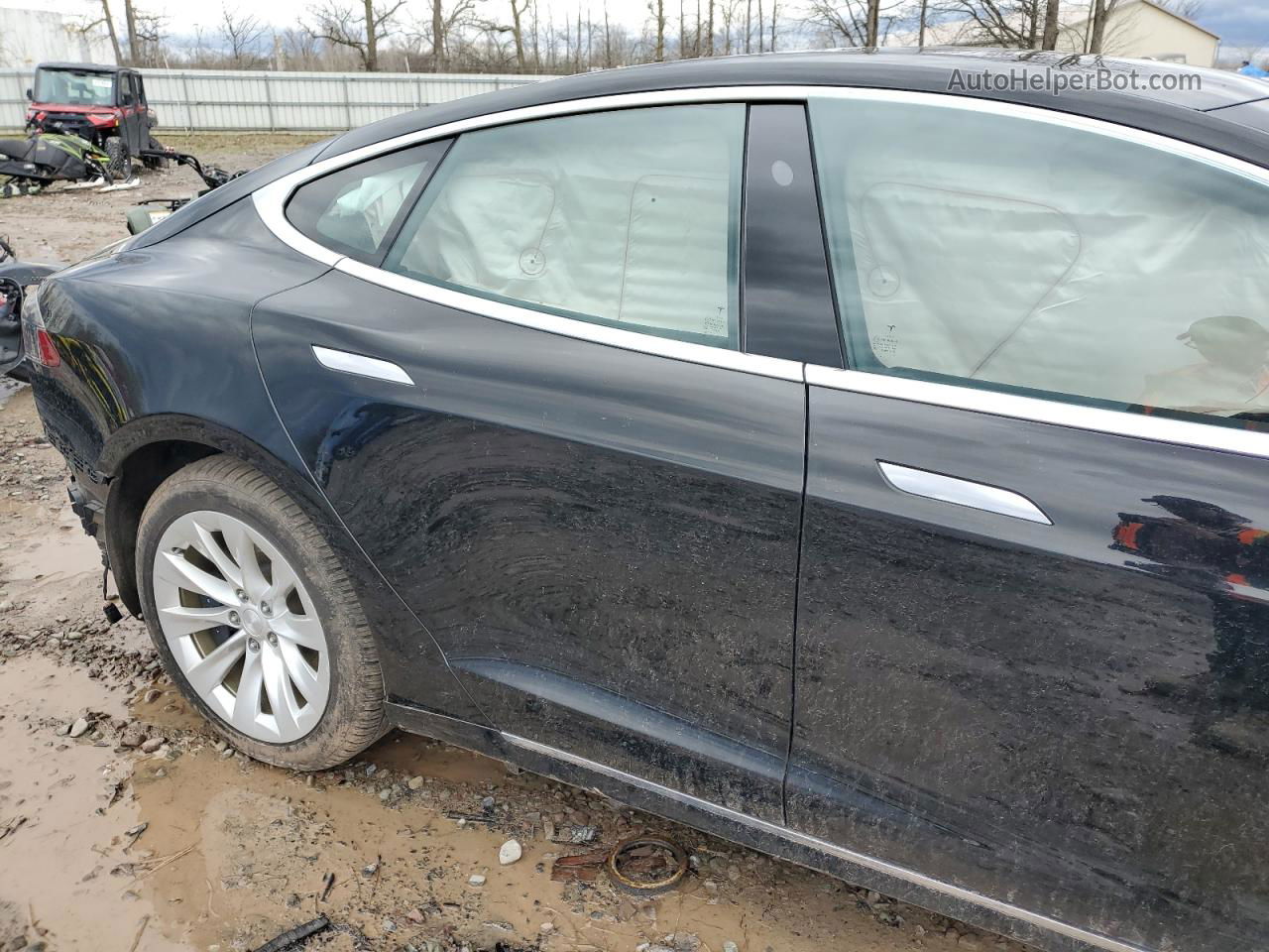 2019 Tesla Model S  Black vin: 5YJSA1E28KF337428