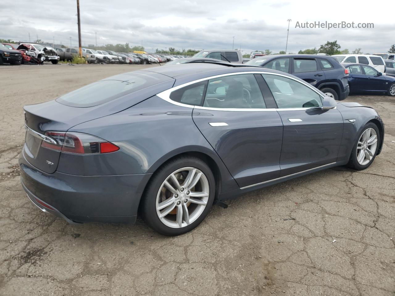 2016 Tesla Model S  Серый vin: 5YJSA1E29GF132143