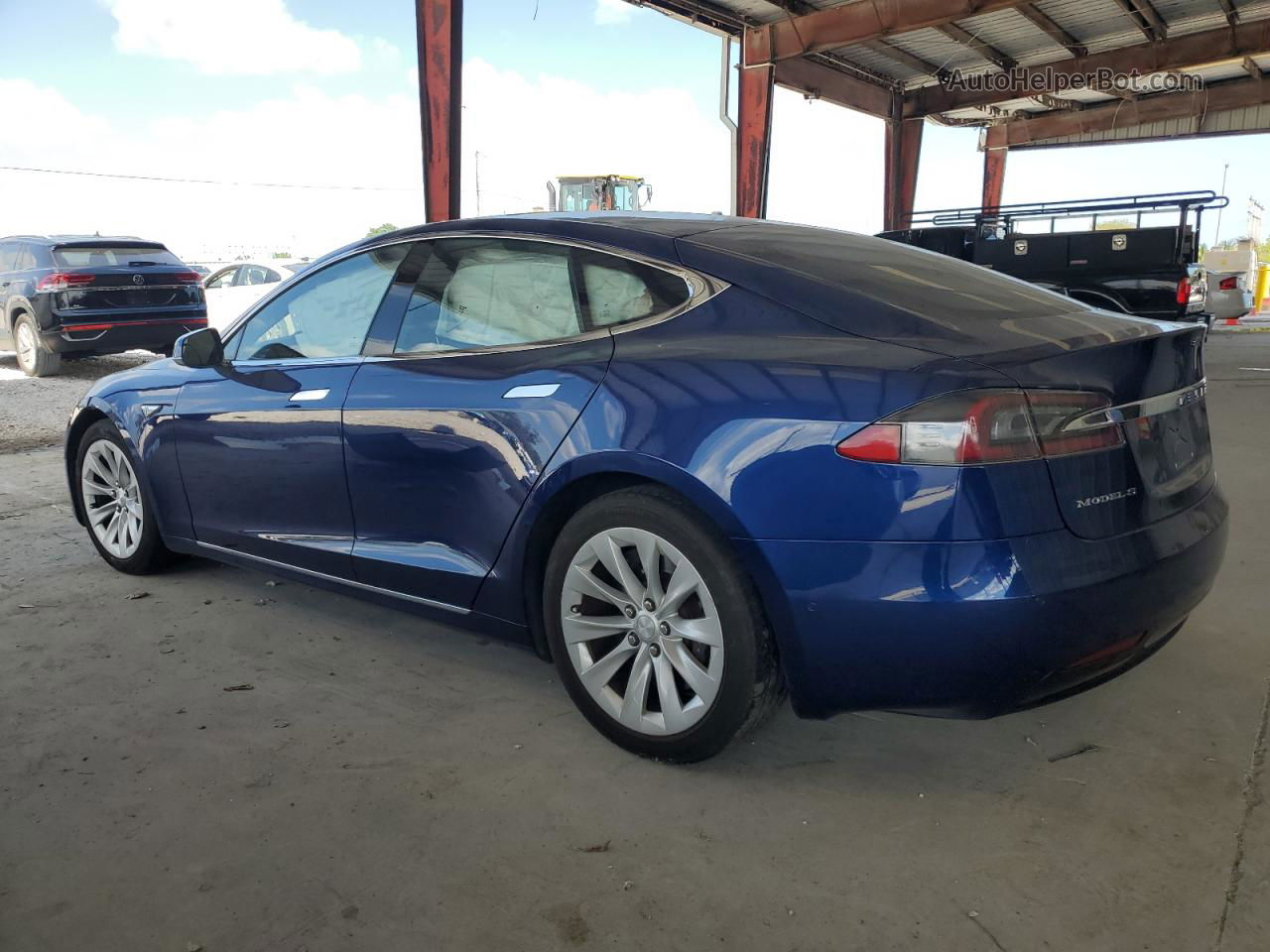 2016 Tesla Model S  Blue vin: 5YJSA1E29GF150299