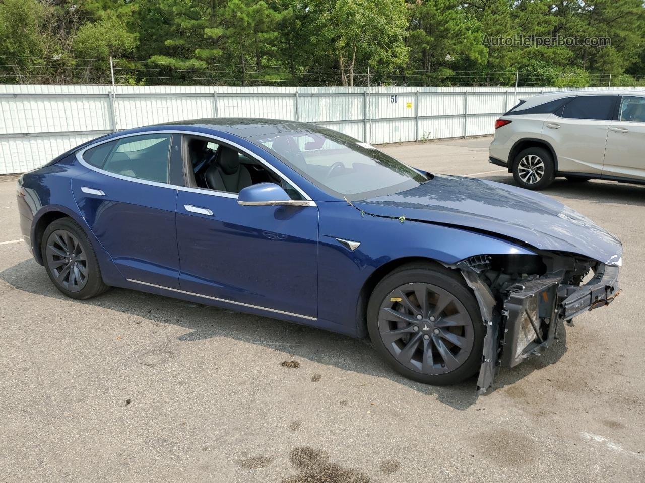2018 Tesla Model S  Синий vin: 5YJSA1E29JF264326