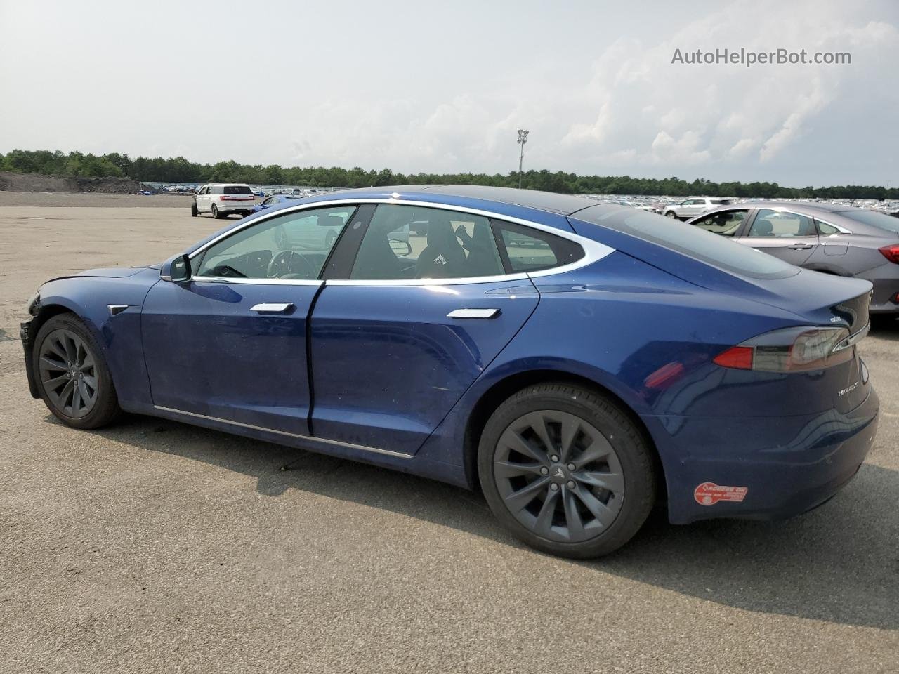 2018 Tesla Model S  Blue vin: 5YJSA1E29JF264326