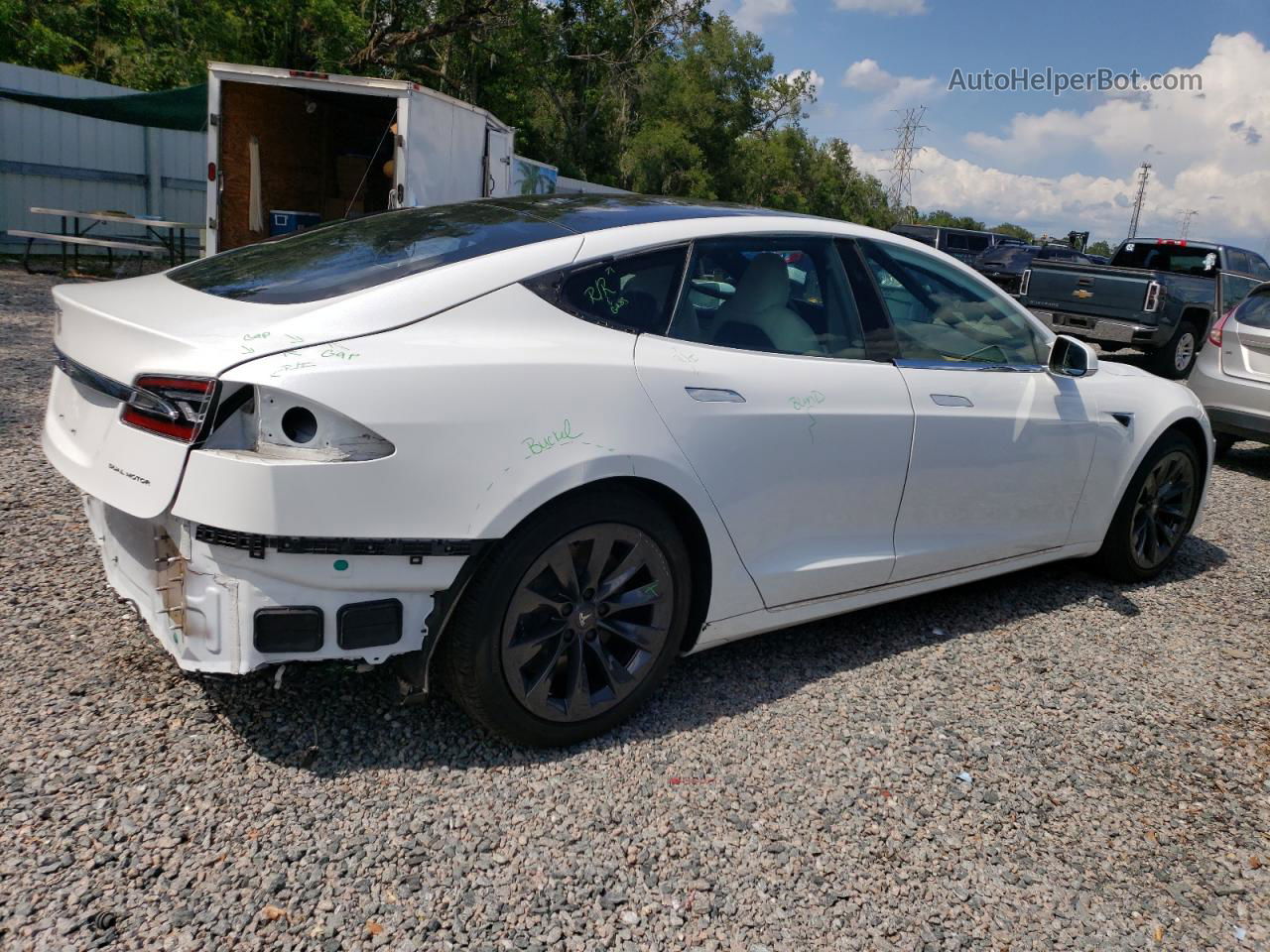 2020 Tesla Model S  Белый vin: 5YJSA1E29LF411036