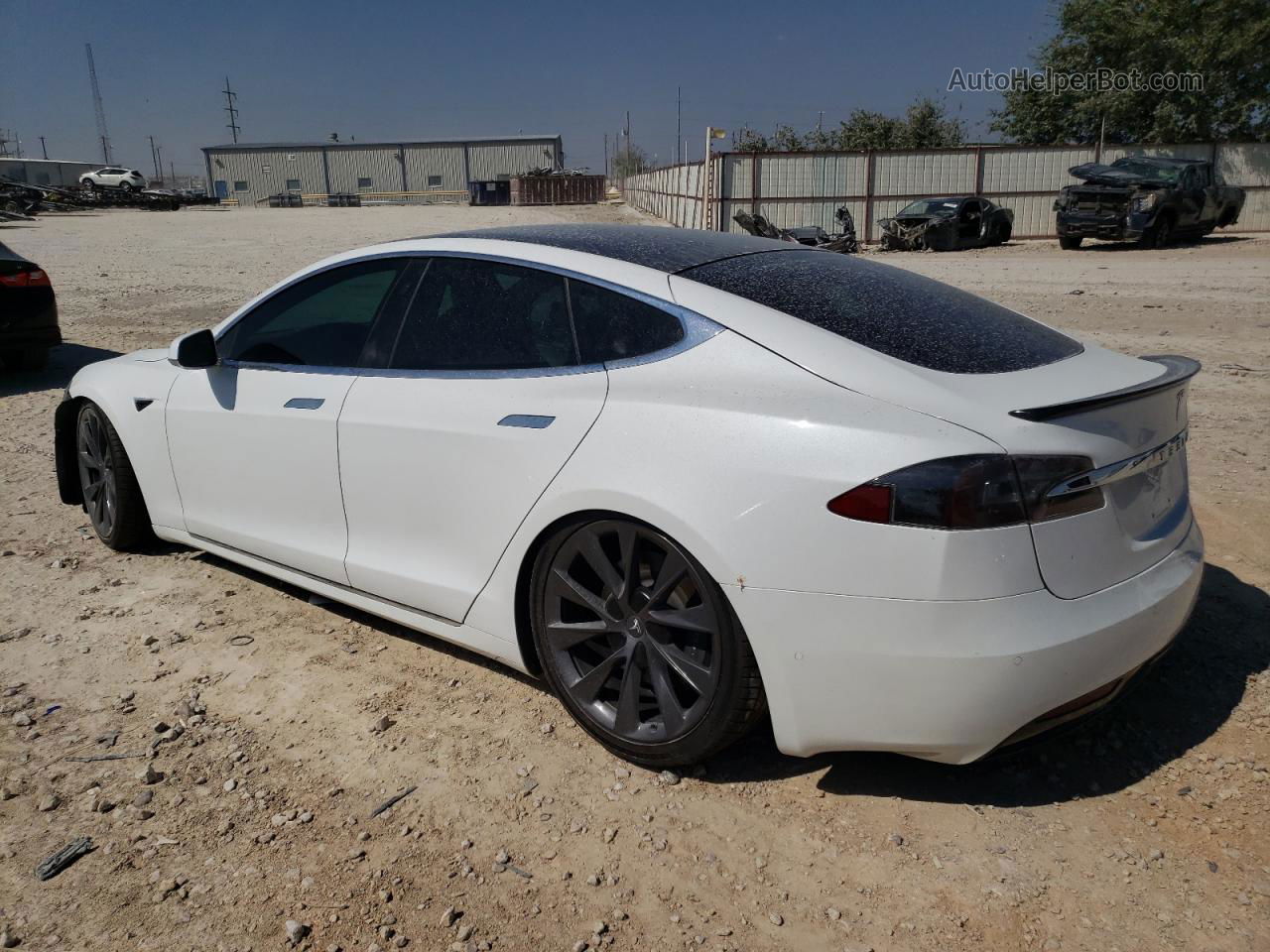2021 Tesla Model S  White vin: 5YJSA1E29MF425262