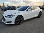 2016 Tesla Model S  White vin: 5YJSA1E2XGF122852