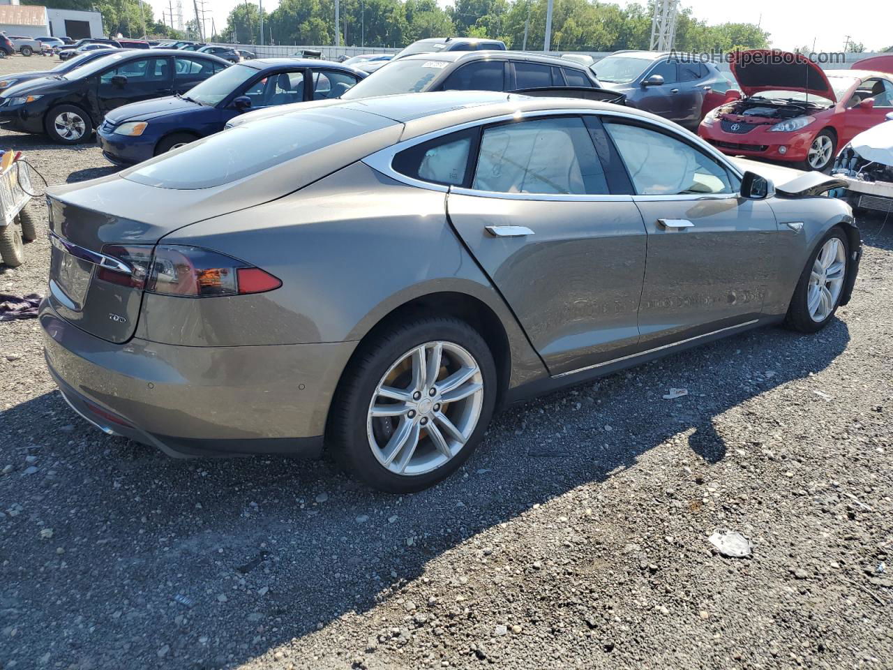 2016 Tesla Model S  Tan vin: 5YJSA1E2XGF130756