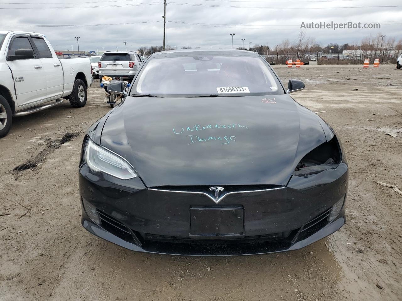 2016 Tesla Model S  Black vin: 5YJSA1E2XGF139585