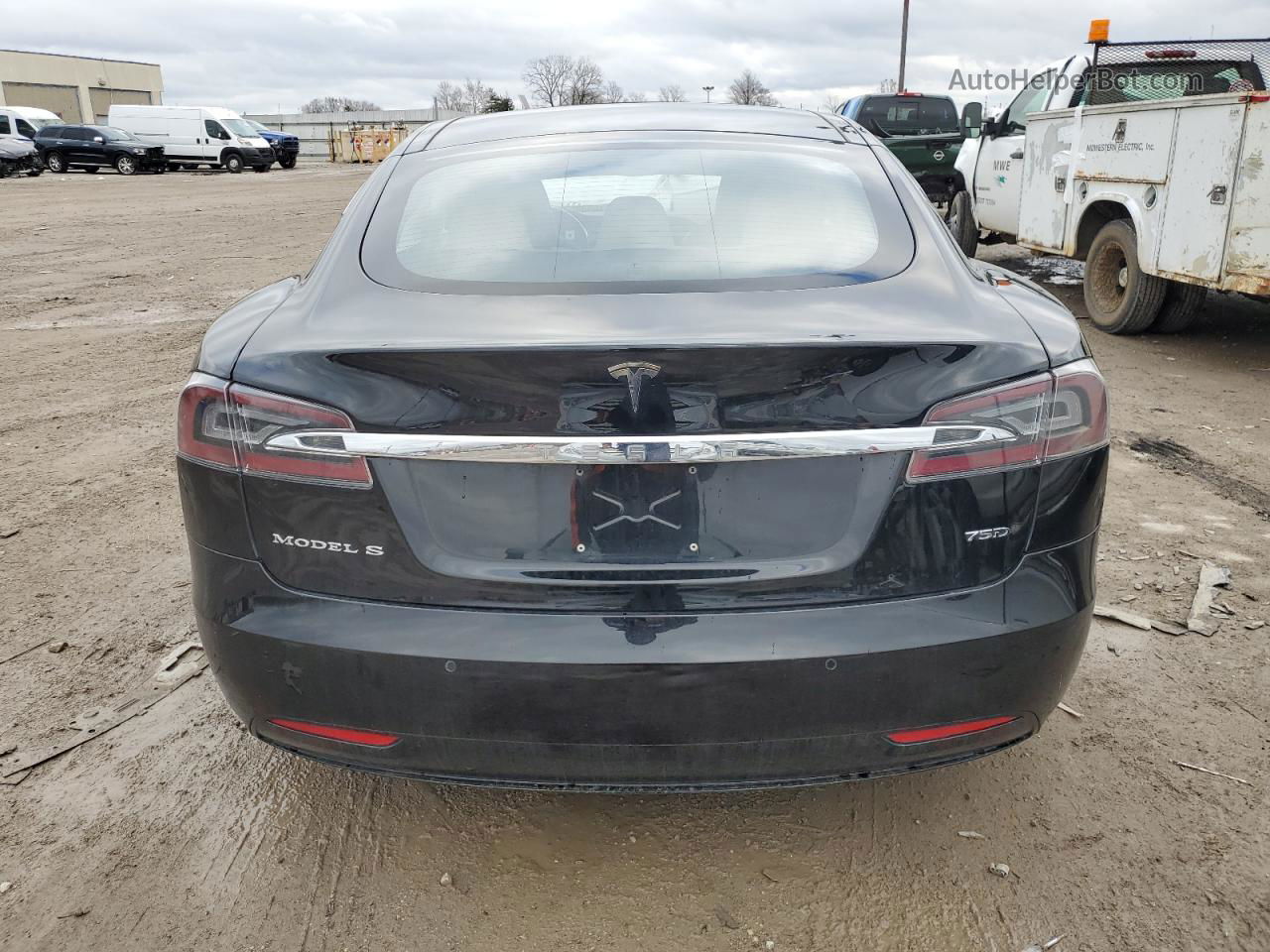 2016 Tesla Model S  Black vin: 5YJSA1E2XGF139585