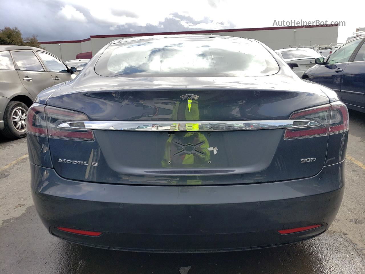 2016 Tesla Model S  Gray vin: 5YJSA1E2XGF142485