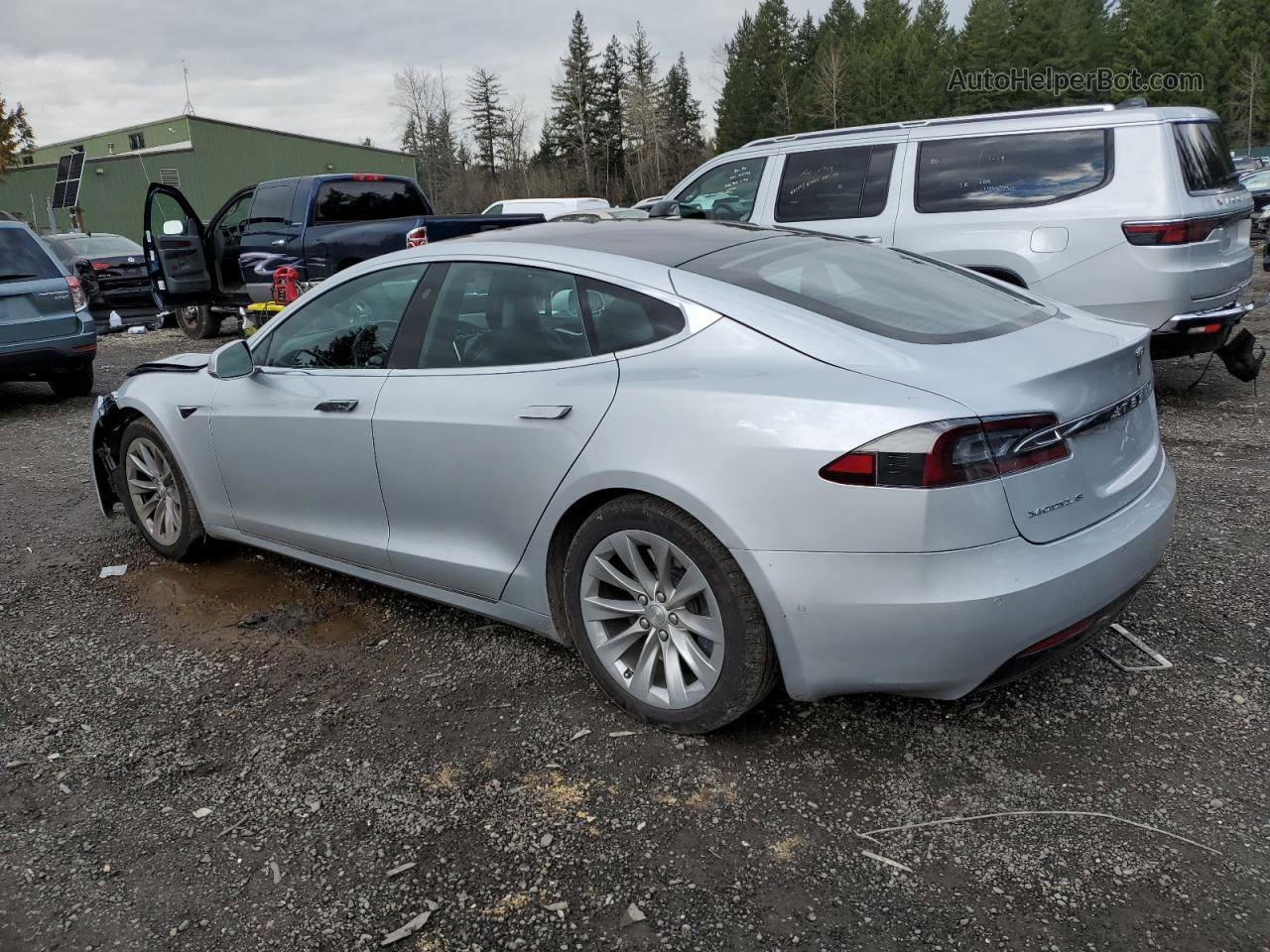 2016 Tesla Model S  Silver vin: 5YJSA1E2XGF175602