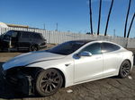 2019 Tesla Model S  White vin: 5YJSA1E2XKF339181