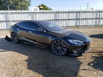 2020 Tesla Model S  Black vin: 5YJSA1E2XLF415872