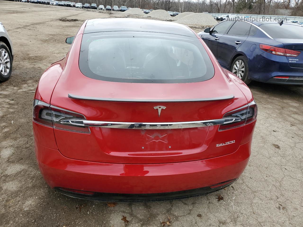 2019 Tesla Model S  Red vin: 5YJSA1E40KF313898