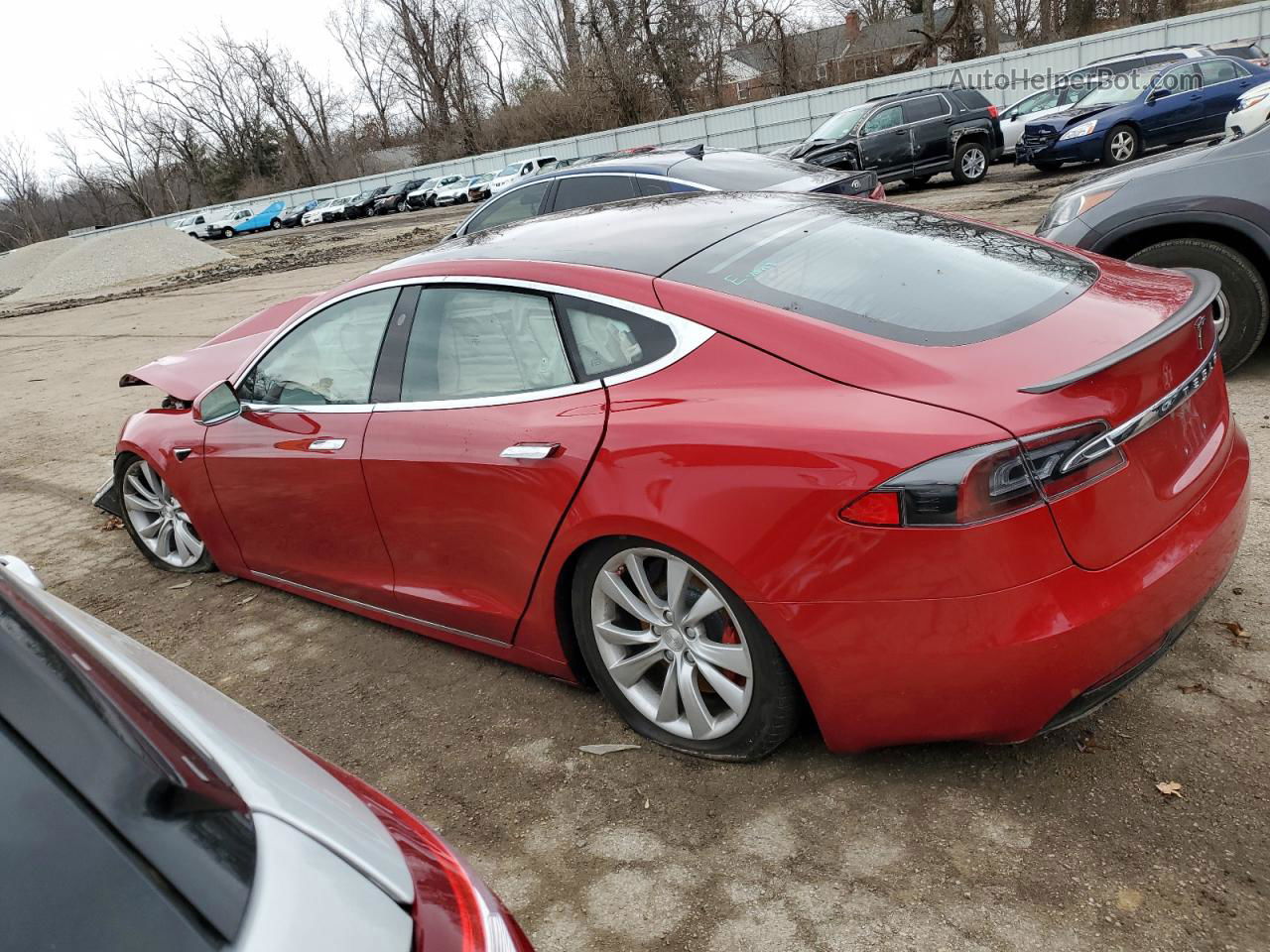 2019 Tesla Model S  Red vin: 5YJSA1E40KF313898