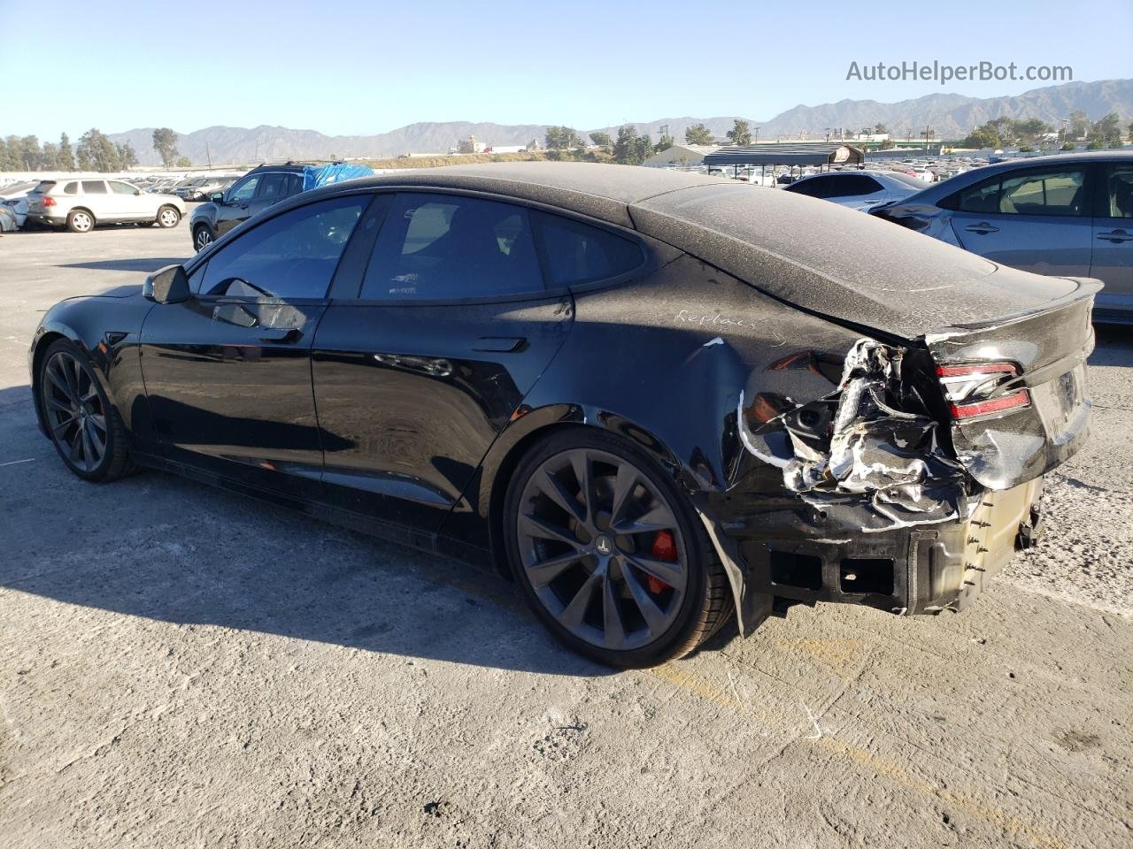 2021 Tesla Model S  Black vin: 5YJSA1E40MF418296