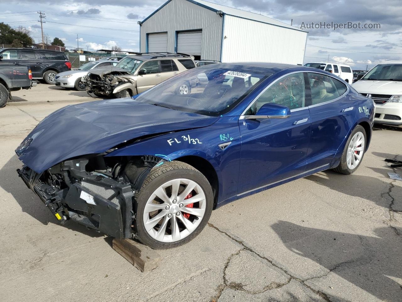 2016 Tesla Model S  Синий vin: 5YJSA1E42GF155586