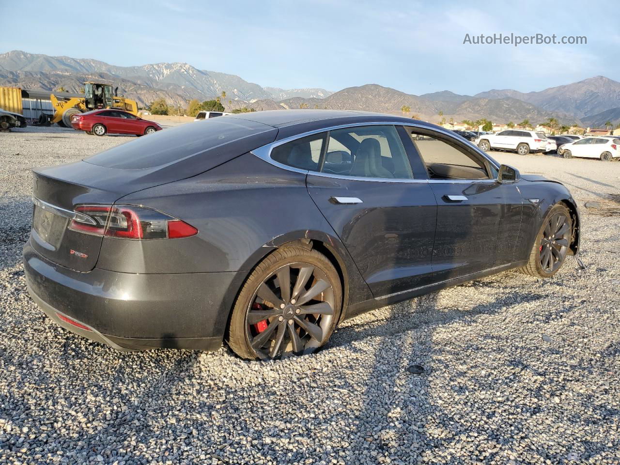 2015 Tesla Model S  Black vin: 5YJSA1E47FF112117