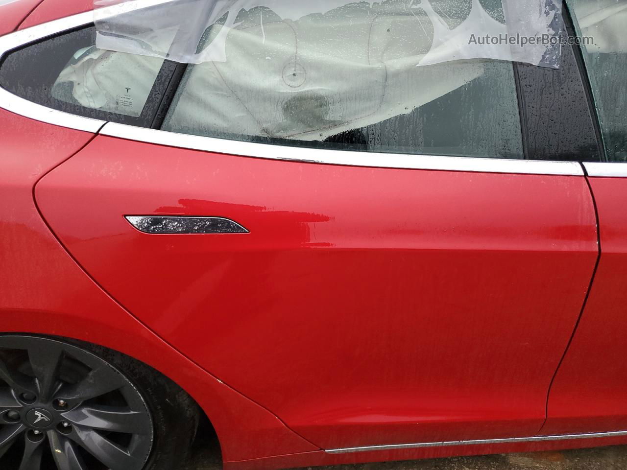 2020 Tesla Model S  Red vin: 5YJSA1E47LF407889