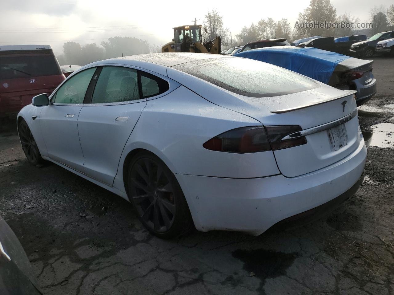 2019 Tesla Model S  White vin: 5YJSA1E49KF347760