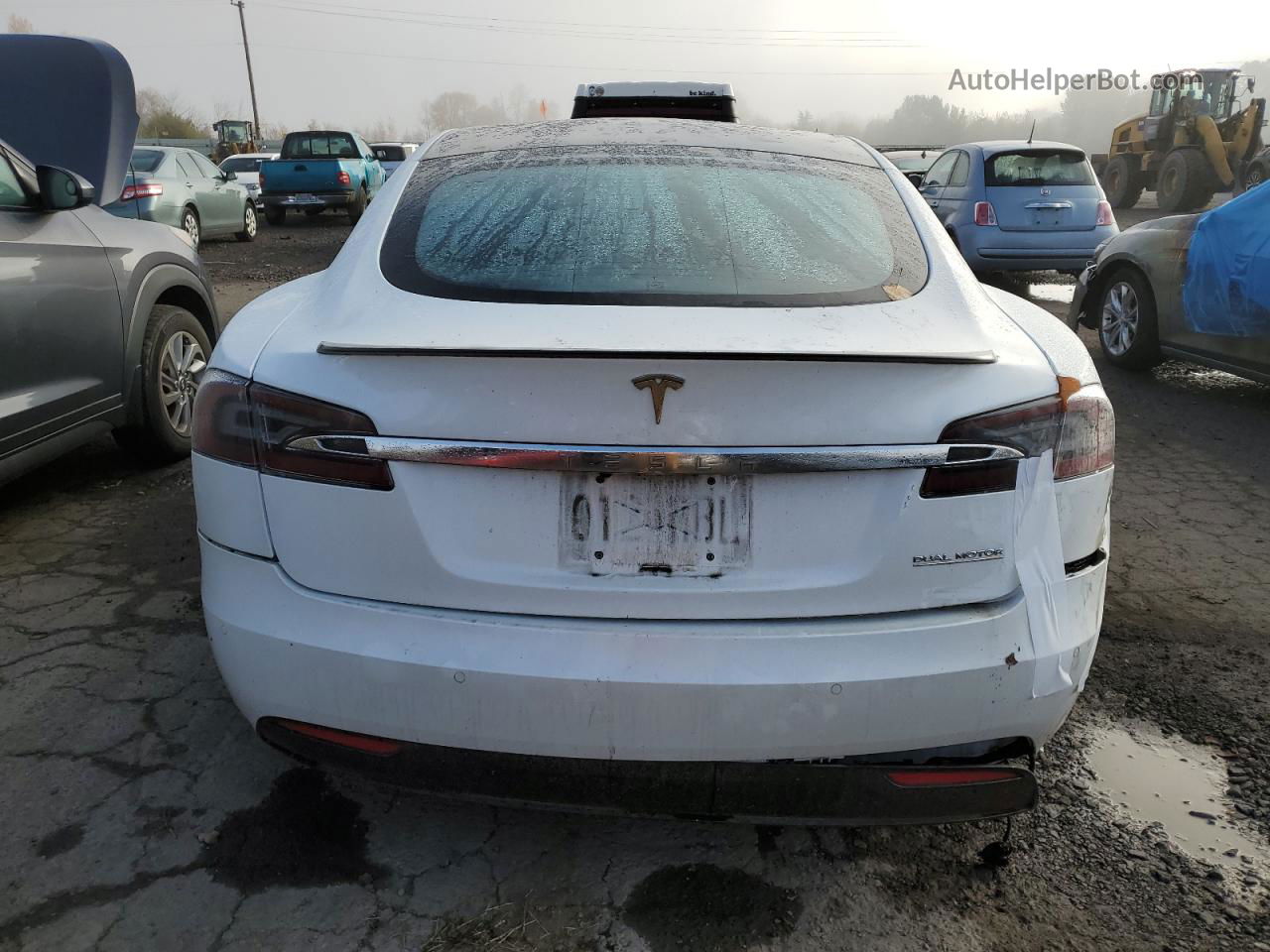 2019 Tesla Model S  White vin: 5YJSA1E49KF347760