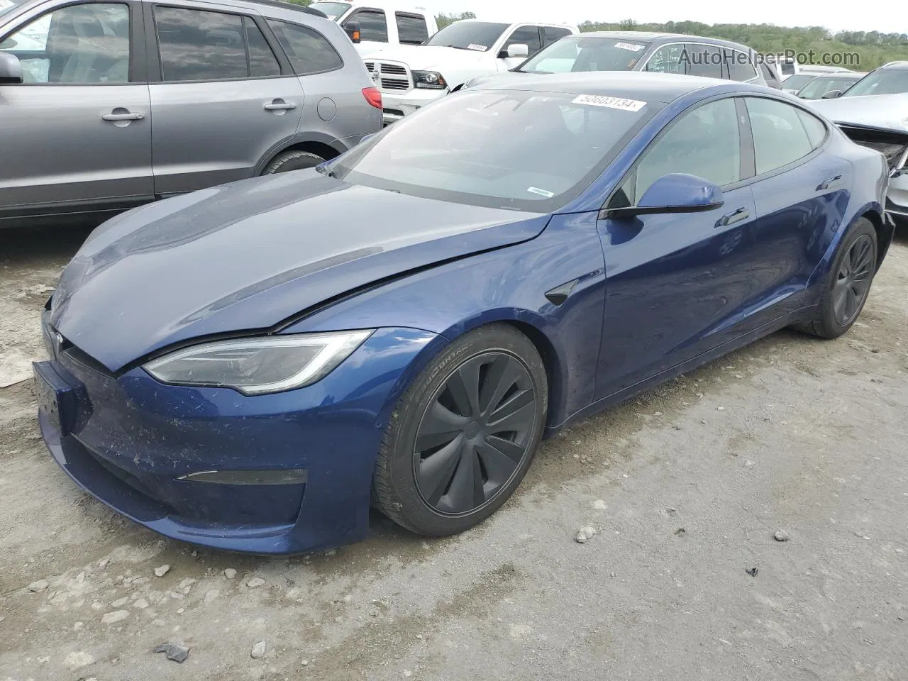 2022 Tesla Model S  Blue vin: 5YJSA1E50NF492716