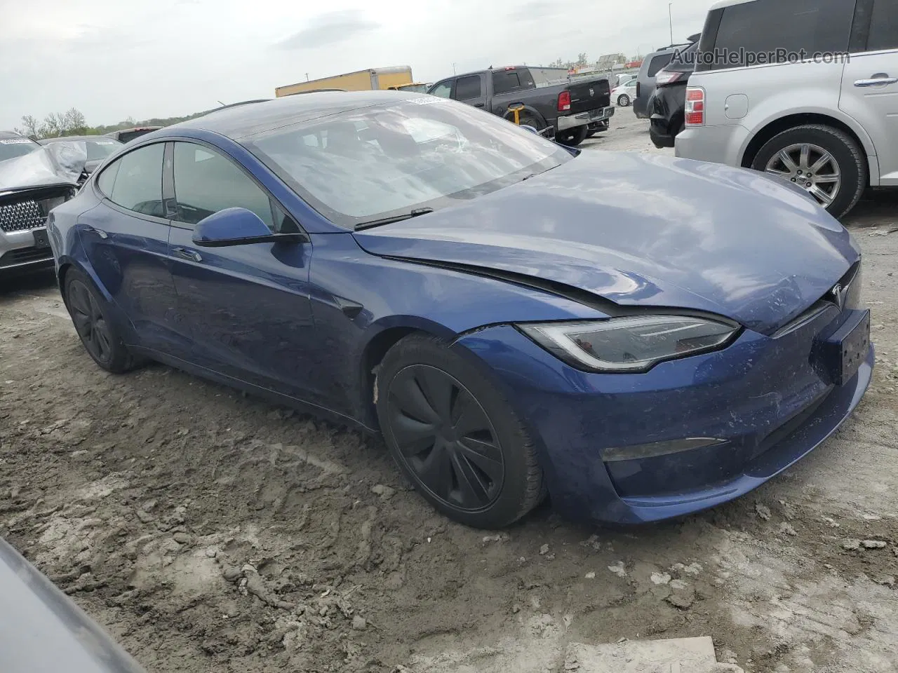 2022 Tesla Model S  Blue vin: 5YJSA1E50NF492716