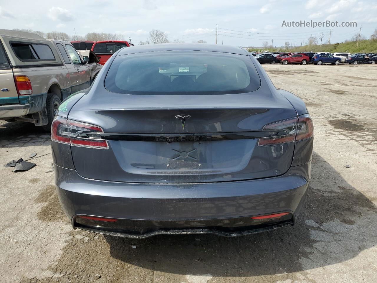 2021 Tesla Model S  Gray vin: 5YJSA1E52MF432225