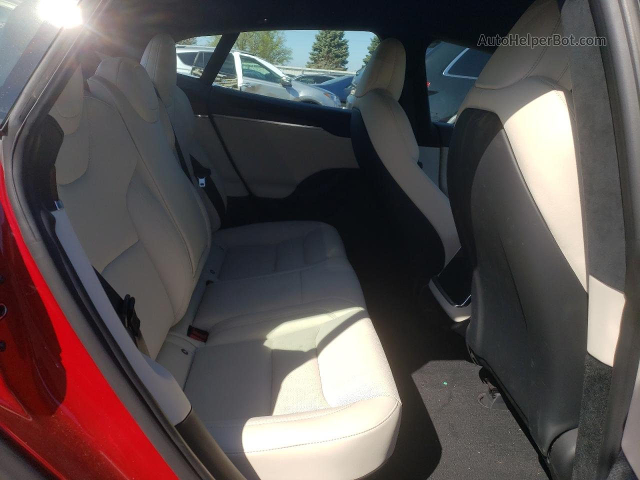 2021 Tesla Model S  Red vin: 5YJSA1E56MF436438