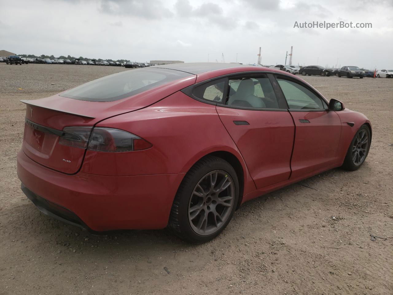 2021 Tesla Model S  Red vin: 5YJSA1E62MF454931