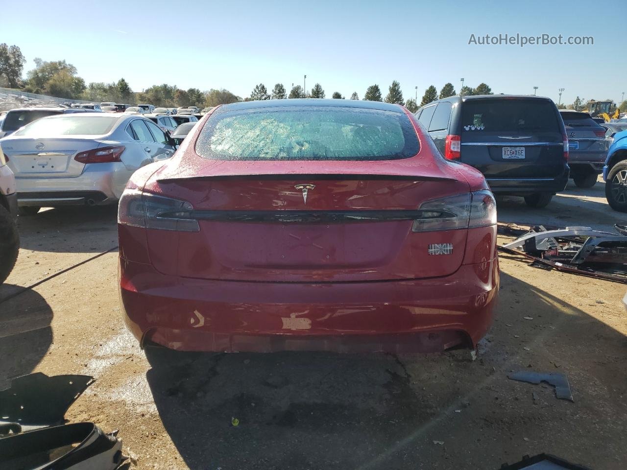 2021 Tesla Model S  Красный vin: 5YJSA1E67MF436781